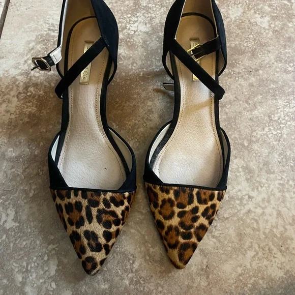 Louise et Cie Black and Leopard Print Heels - Picture 5 of 7